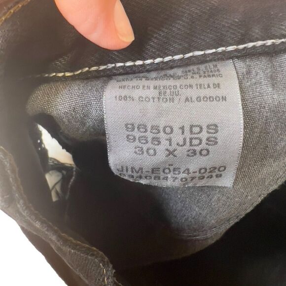 BLACK WRANGLER SIZE 30 DISTRESSED CUTOFF BLACK DENIM SHORTS - Picture 12 of 16